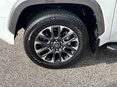 2025 Toyota Tundra 4WD 4WD Limited CrewMax 5.5' Bed (Natl)