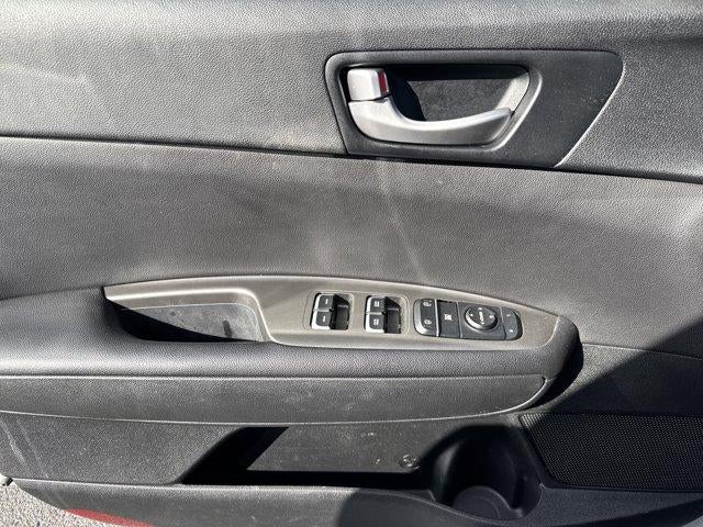 2020 Kia Optima SE Auto