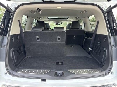 2025 INFINITI QX80 SENSORY AWD