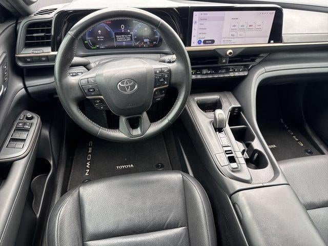2023 Toyota Crown Limited AWD (Natl)