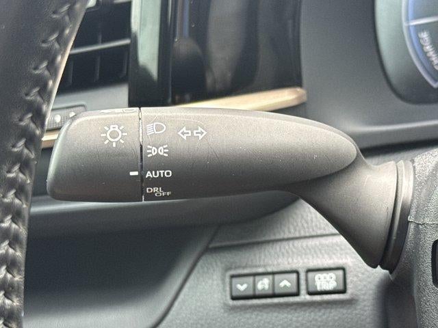 2023 Toyota Crown Limited AWD (Natl)