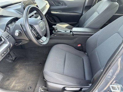 2024 Toyota Prius LE (Natl)