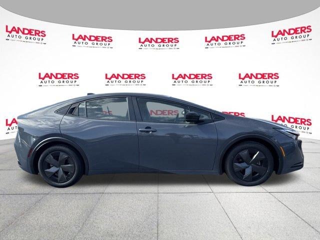 2024 Toyota Prius LE (Natl)