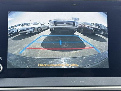 2024 Toyota Prius LE (Natl)