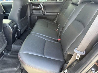 2022 Toyota 4Runner TRD Off Road Premium 4WD (Natl)