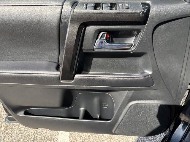 2022 Toyota 4Runner TRD Off Road Premium 4WD (Natl)