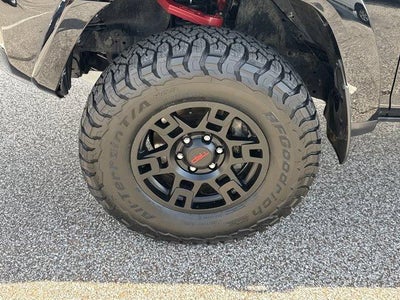 2022 Toyota 4Runner TRD Off Road Premium 4WD (Natl)