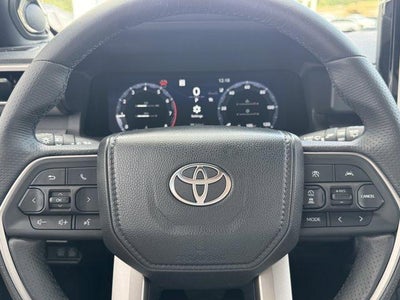 2025 Toyota 4Runner Hybrid Trailhunter 4WD (Natl)