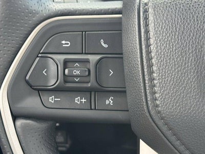 2025 Toyota 4Runner Hybrid Trailhunter 4WD (Natl)