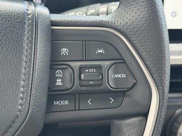 2025 Toyota 4Runner Hybrid Trailhunter 4WD (Natl)