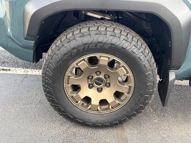 2025 Toyota 4Runner Hybrid Trailhunter 4WD (Natl)