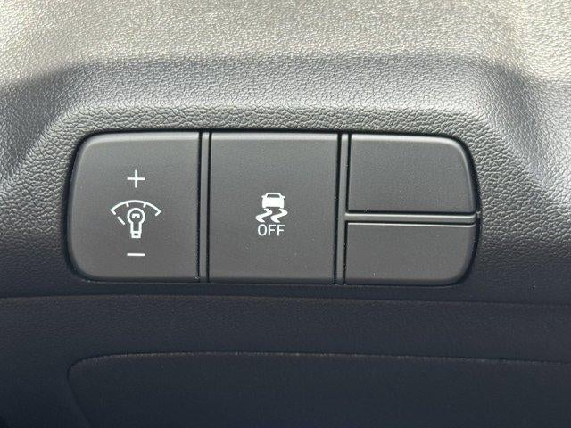 2025 Hyundai ELANTRA SEL Sport IVT