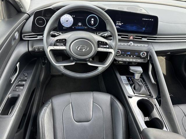 2023 Hyundai ELANTRA Limited IVT