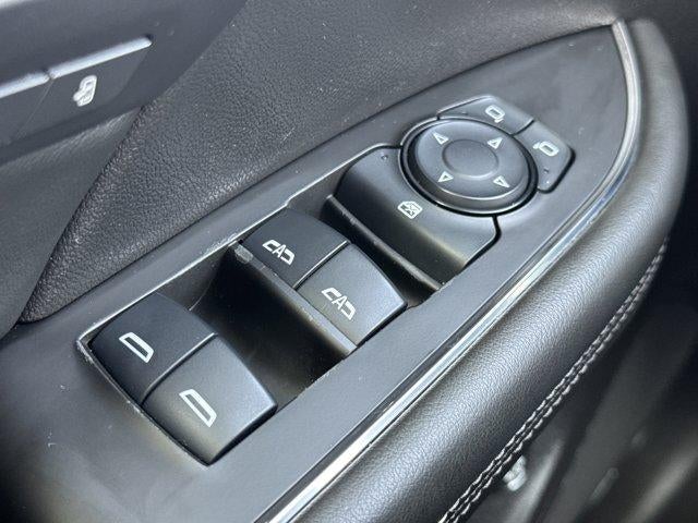 2022 Buick Envision FWD 4dr Essence