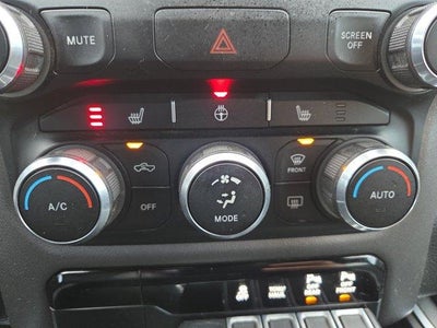 2021 RAM 1500 Big Horn 4x4 Crew Cab 5'7" Box