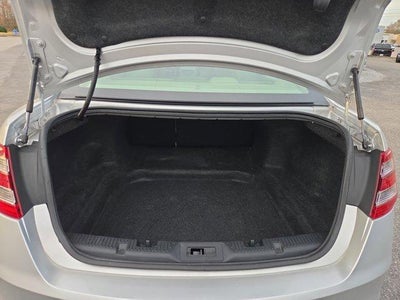 2017 Ford Taurus SE FWD