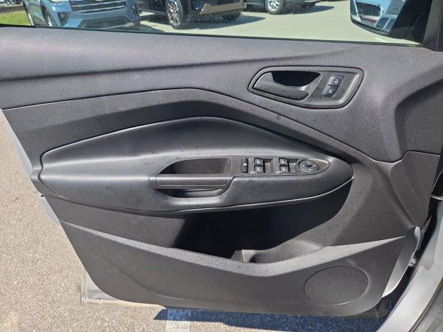 2019 Ford Escape S FWD