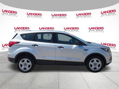 2019 Ford Escape S FWD