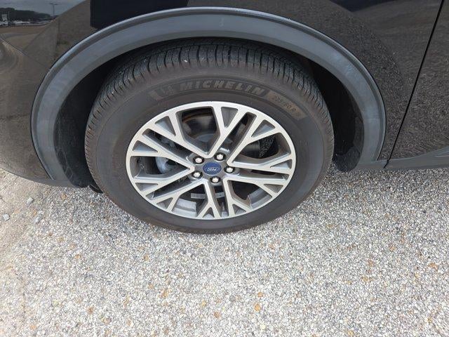 2021 Ford Escape SEL FWD