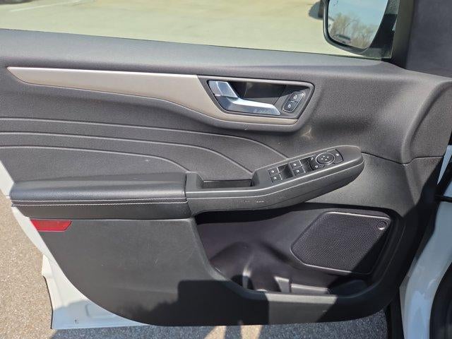 2022 Ford Escape SEL FWD