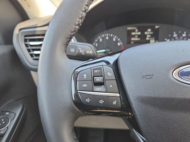 2022 Ford Escape SEL FWD