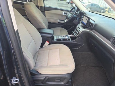 2023 Ford Explorer XLT RWD