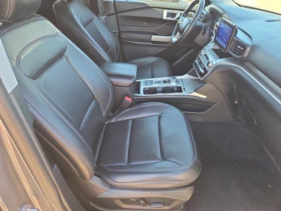 2022 Ford Explorer XLT RWD