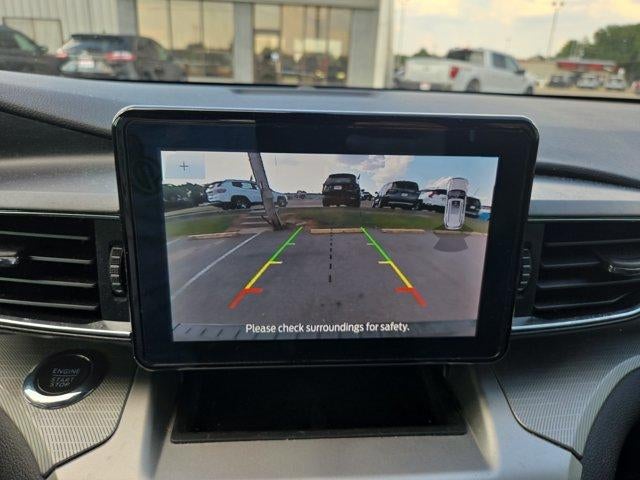 2022 Ford Explorer XLT RWD
