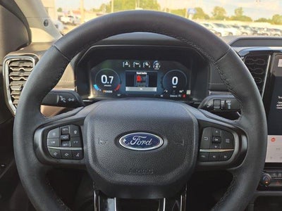 2025 Ford Ranger LARIAT 4WD SuperCrew 5' Box