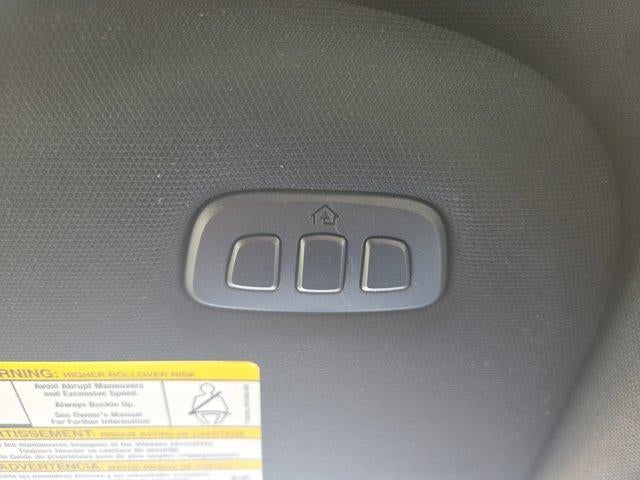 2022 Ford F-150 LARIAT 4WD SuperCrew 5.5' Box