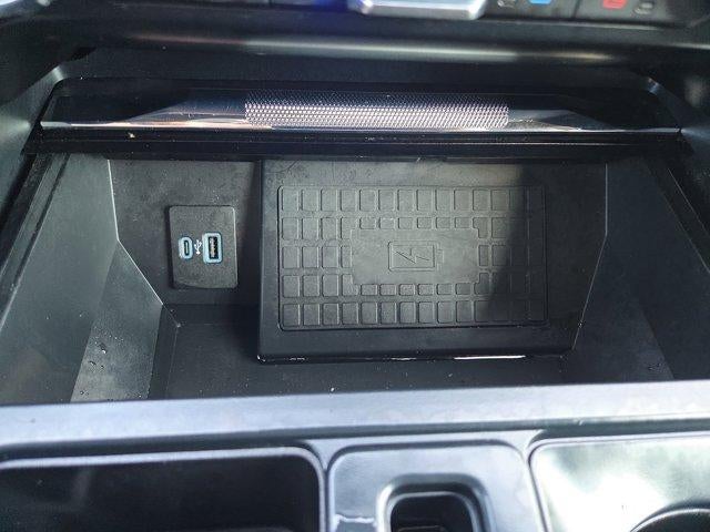 2022 Ford F-150 LARIAT 4WD SuperCrew 5.5' Box