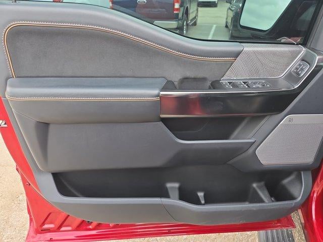 2022 Ford F-150 Platinum 4WD SuperCrew 5.5' Box