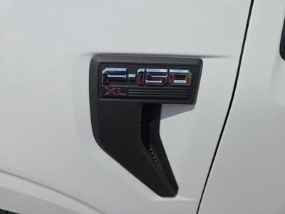 2022 Ford F-150 XL 2WD Reg Cab 6.5' Box