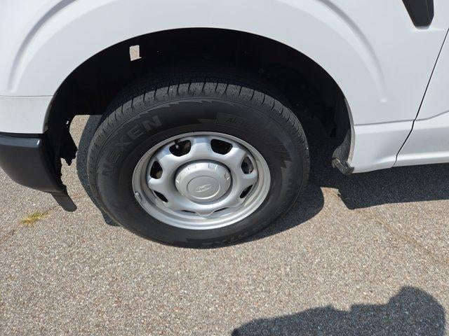 2022 Ford F-150 XL 2WD Reg Cab 6.5' Box