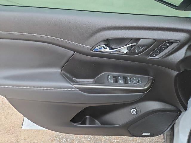 2023 GMC Acadia FWD SLT