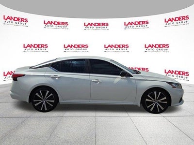 2020 Nissan Altima 2.5 SR Sedan