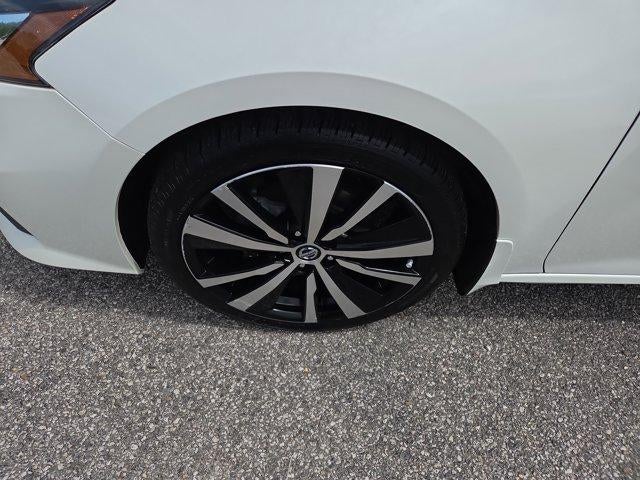 2020 Nissan Altima 2.5 SR Sedan