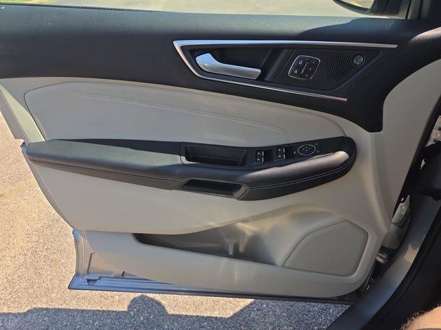 2022 Ford Edge Titanium AWD