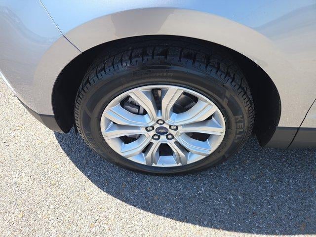 2022 Ford Edge Titanium AWD