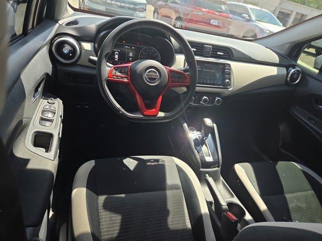 2021 Nissan Versa SV CVT