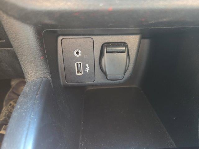 2021 Nissan Versa SV CVT