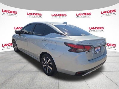2021 Nissan Versa SV CVT
