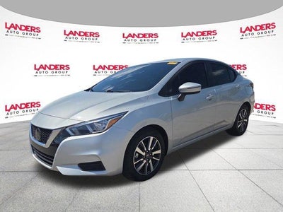 2021 Nissan Versa SV CVT