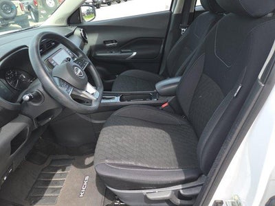 2023 Nissan Kicks SV FWD