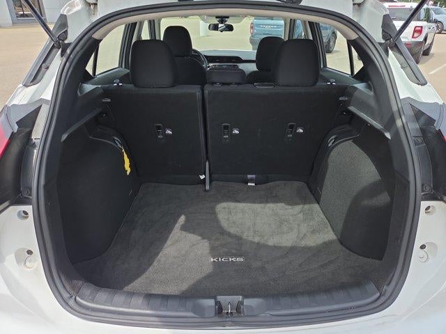 2023 Nissan Kicks SV FWD