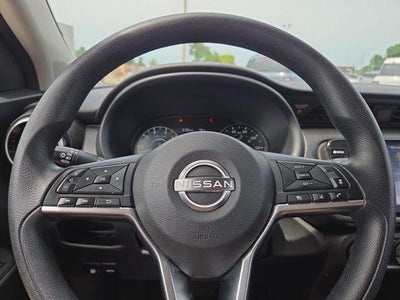 2023 Nissan Kicks SV FWD