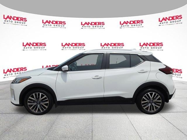 2023 Nissan Kicks SV FWD