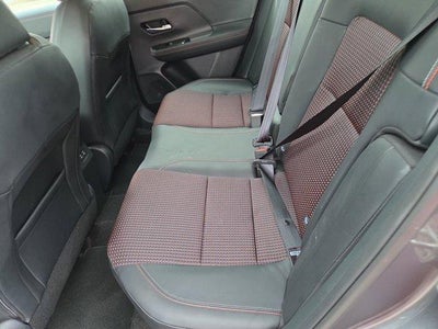 2025 Nissan Kicks SR FWD