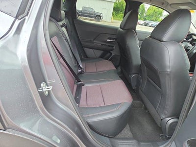 2025 Nissan Kicks SR FWD