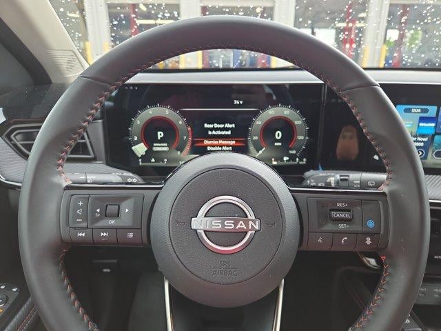 2025 Nissan Kicks SR FWD
